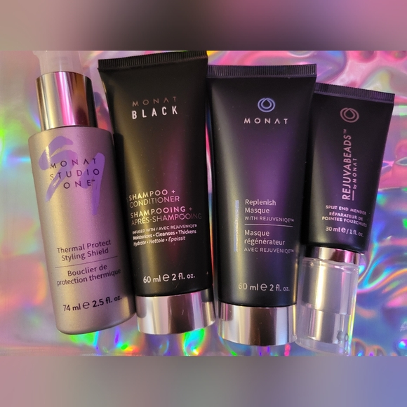 Monat Travel Pack ✈️ - Picture 1 of 5